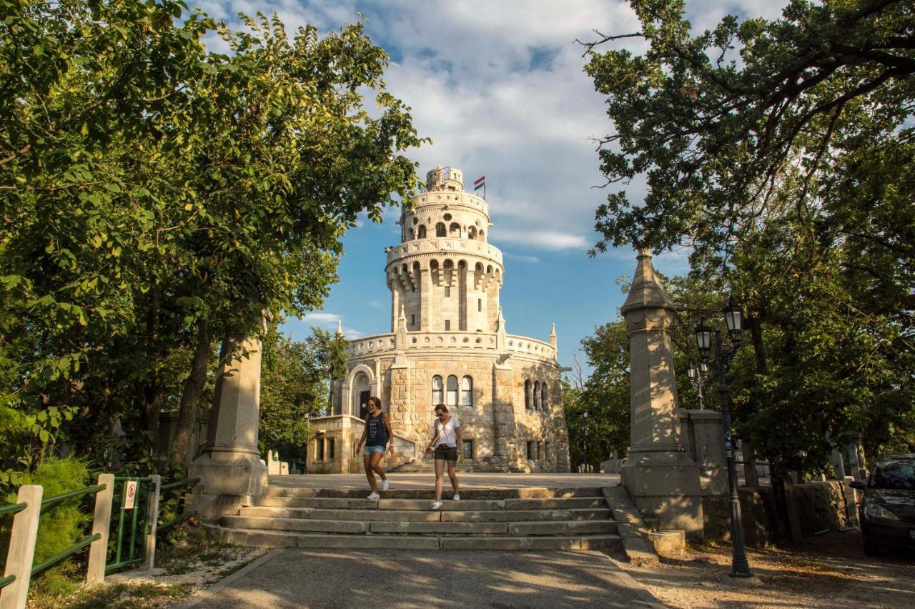 Panoramic Comfort In The Luxurious Green District! Budapeşte Dış mekan fotoğraf